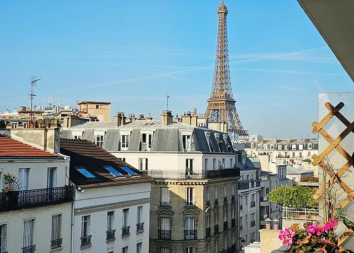 Balcony View Tour Eiffel